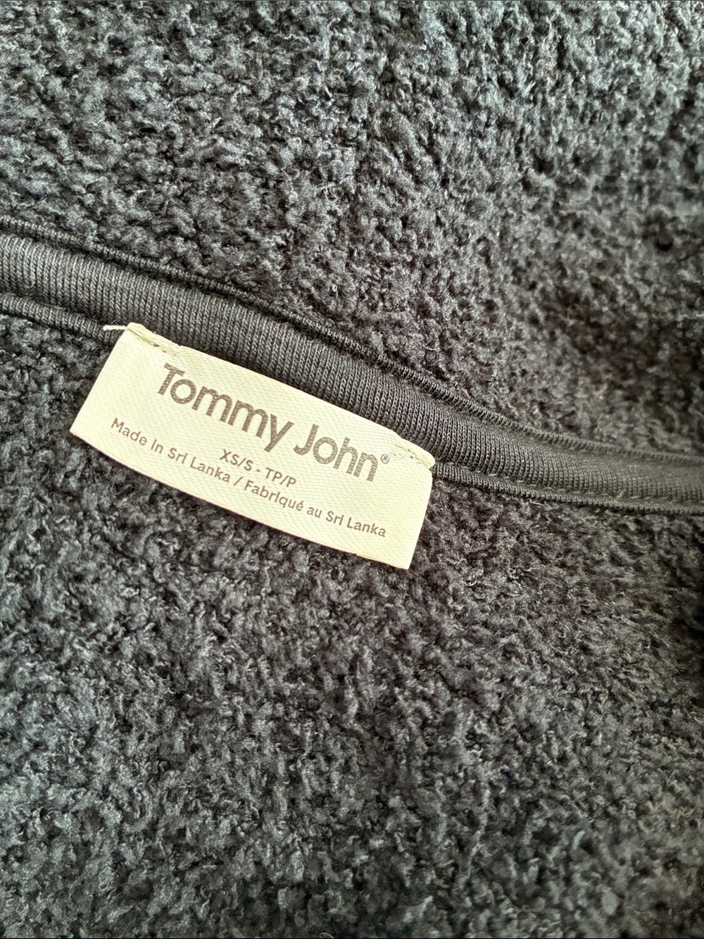 NWT Tommy John black Plush Robe Sz XS/S - Picture 10 of 11